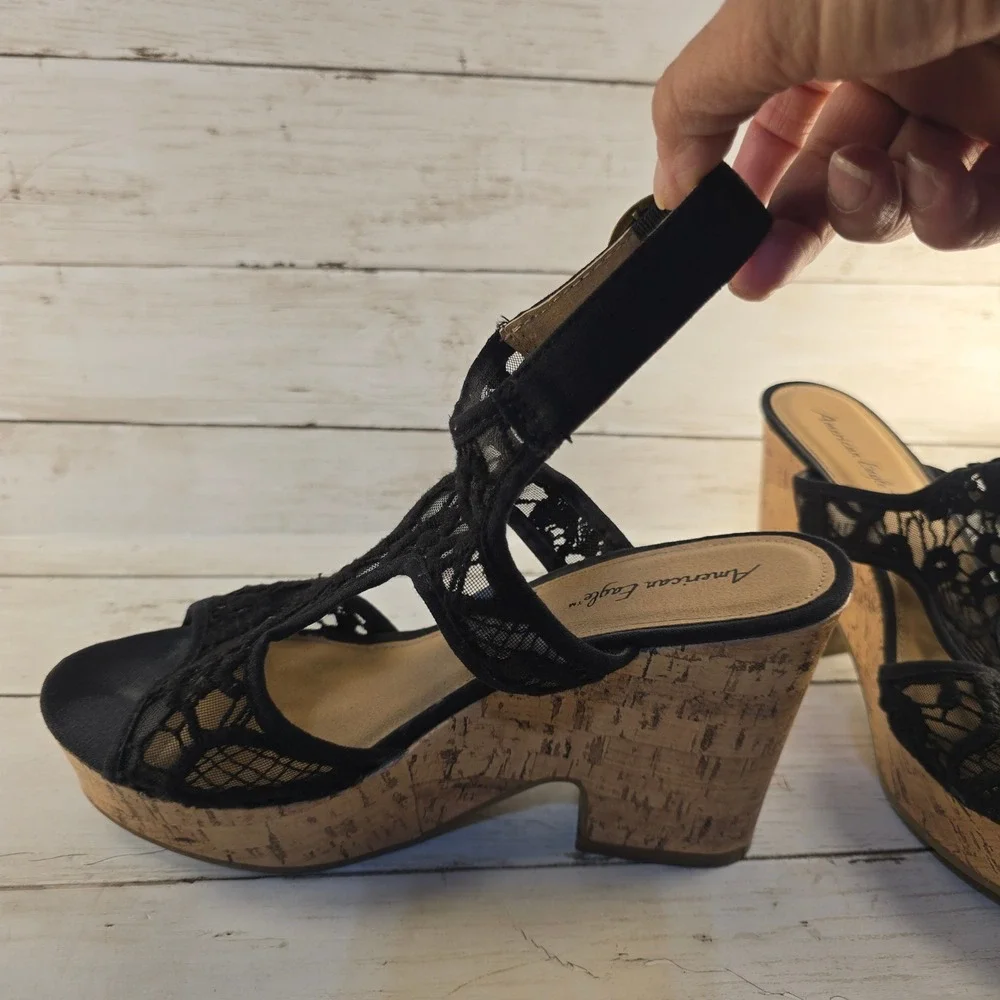 American Eagle Black Lace Cork Wedge Sandals Womens Sz 7 Platform Peep Toe Boho